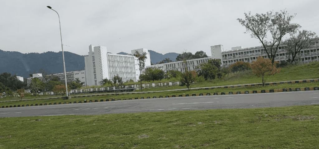 Constitution Avenue, Pak Secretariat,Islamabad